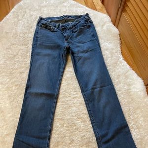 Holister jeans size 9R L32 W29 low rise booty classic stretch